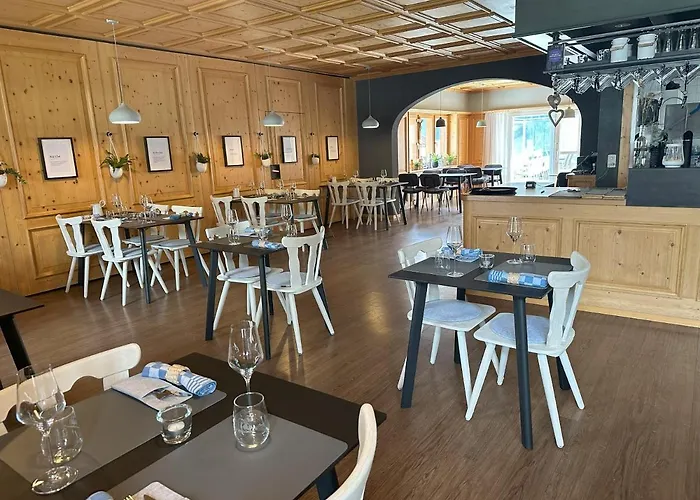 Pez Regina - Nordic Style Alps Hotel